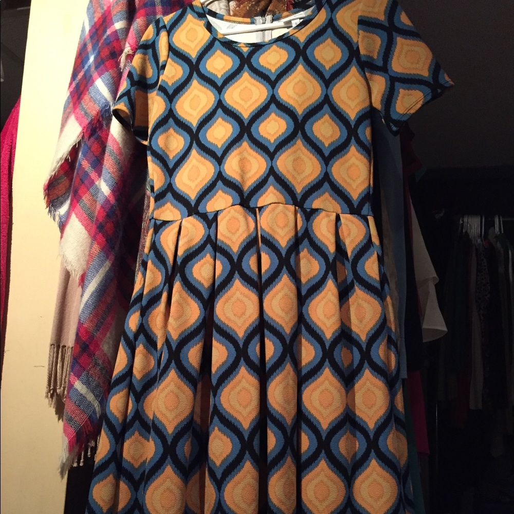Lularoe Amelia dress